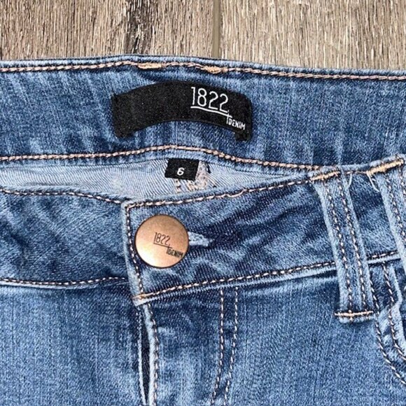 1822 Denim Distressed Medium Wash Jeans Frayed Hem Casual Streetwear size 6 - Picture 3 of 5